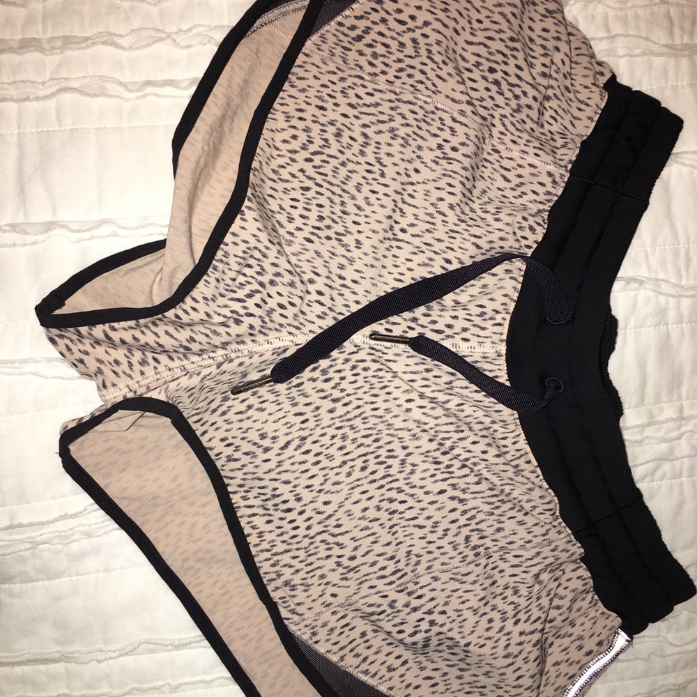 Lululemon patterned shorts